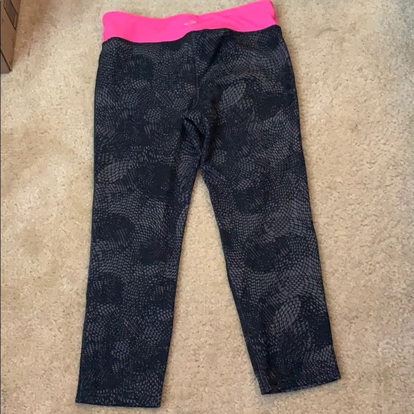 Girls athletic Capri - Picture 3 of 4